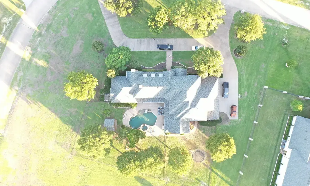 New shingle roof installation on a home in Northlake